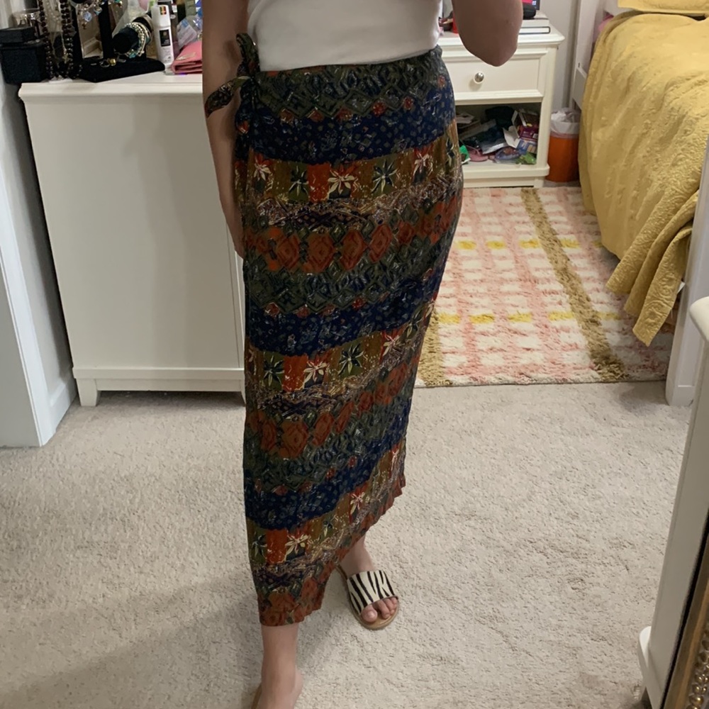 Vintage Wrap Skirt M Printed Boho Tie Bow Midi Flowy Multicolored Floral 90s